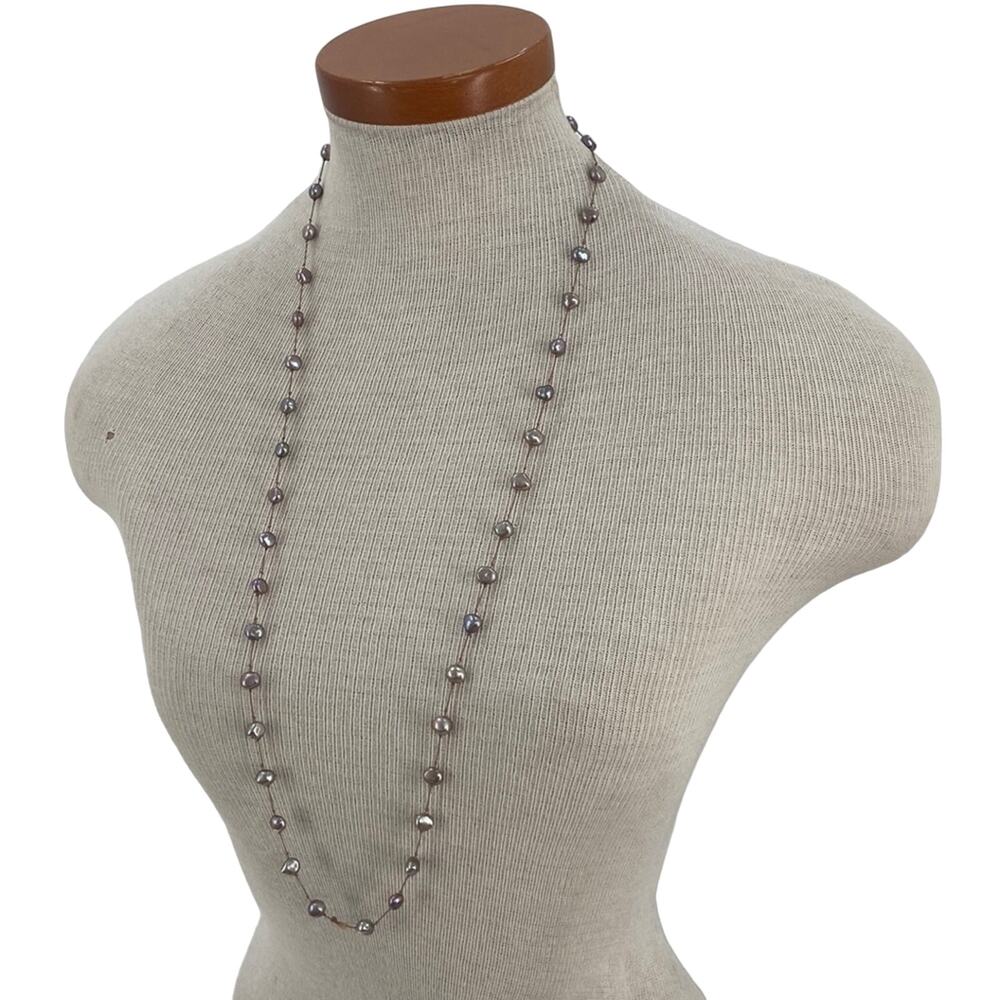 Handmade pearl beaded 33 inch necklace